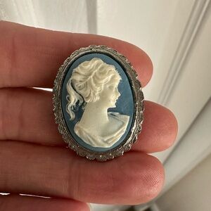 Vintage silver cameo pin brooch